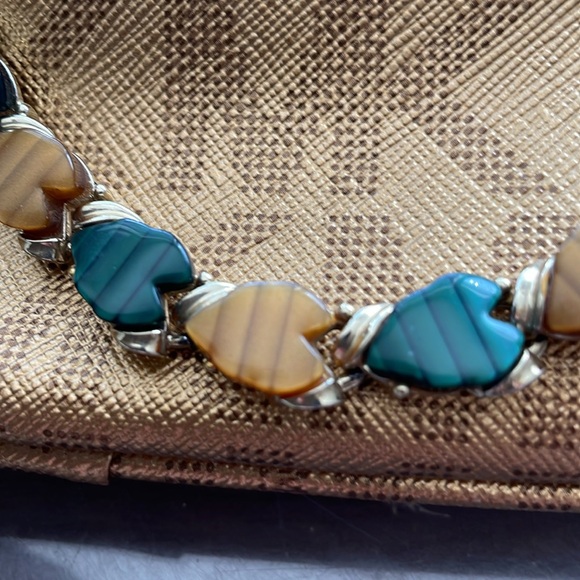 Vintage Look Necklace 15” with Hearts and Hook Closure - Picture 6 of 6